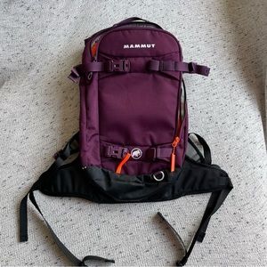 Mammut Nirvana 18 Ski Backpack